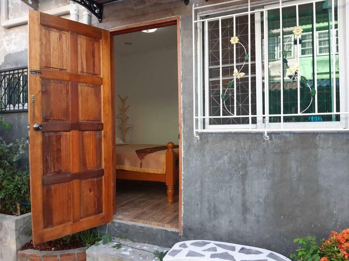 A & P House Apartman Bangkok Kültér fotó