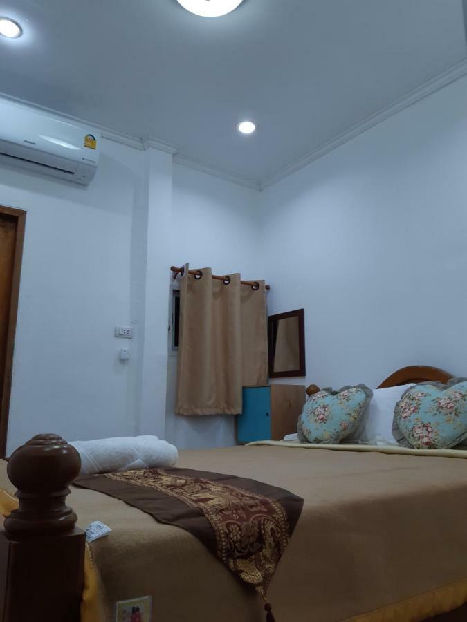 A & P House Apartman Bangkok Kültér fotó