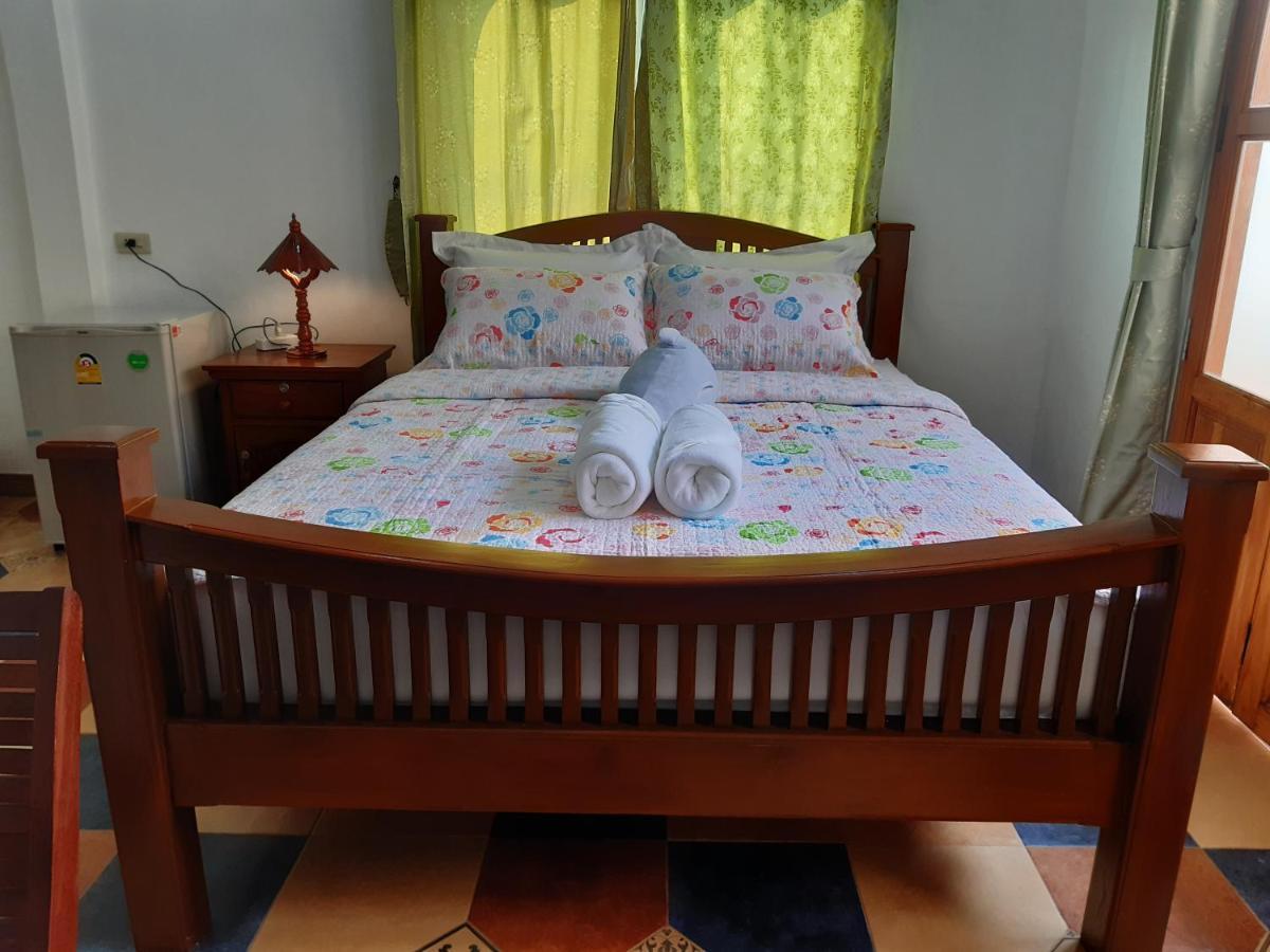 A & P House Apartman Bangkok Kültér fotó