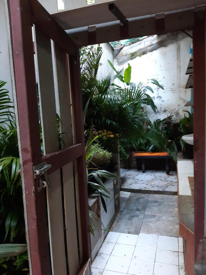 A & P House Apartman Bangkok Kültér fotó