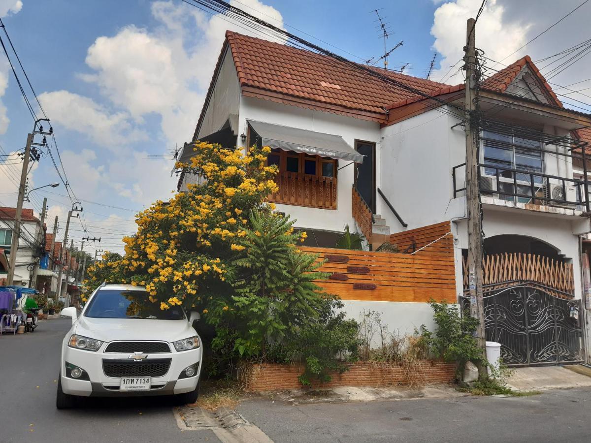 A & P House Apartman Bangkok Kültér fotó